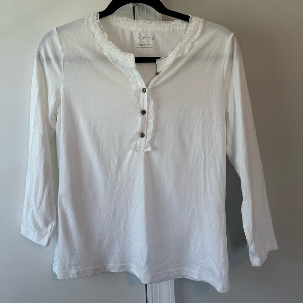 Talbots White Ruffle Henley Top with 3/4 sleeves 🤍 SIZE XS